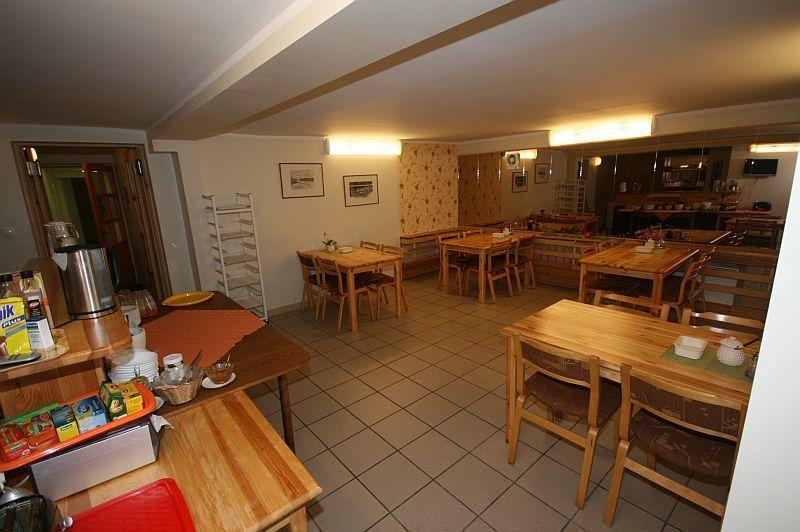 Hotell Sonajala Кярдла Экстерьер фото